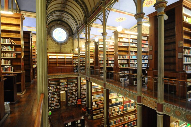 Guide des bibliothèques universitaires en Communauté française de Belgique